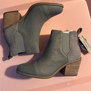 Brand New woman’s Toms booties